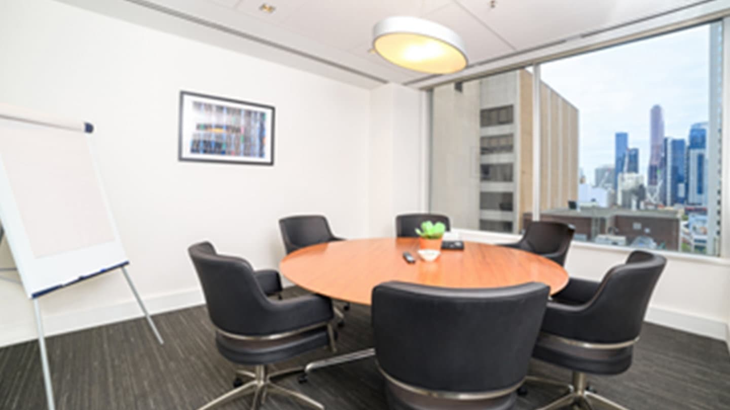 Small meeting room for up to 6 people in Brisbane CBD