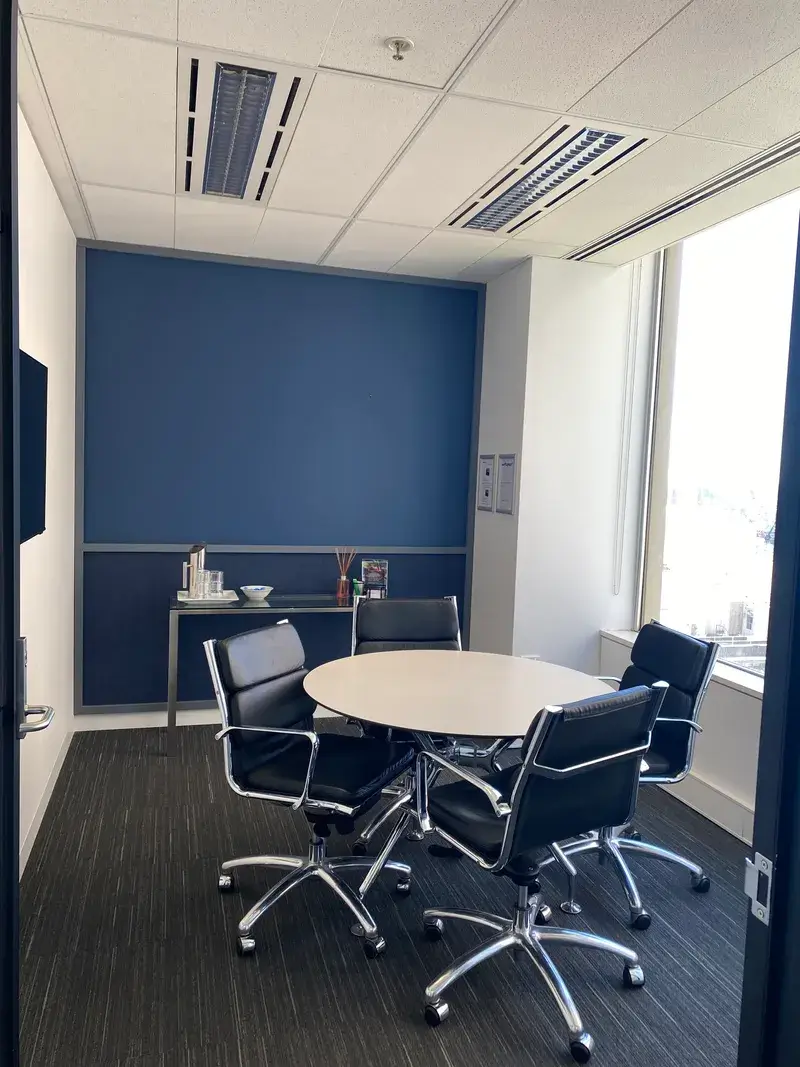 Small meeting room for 4 people at Workspace365 Melbourne.